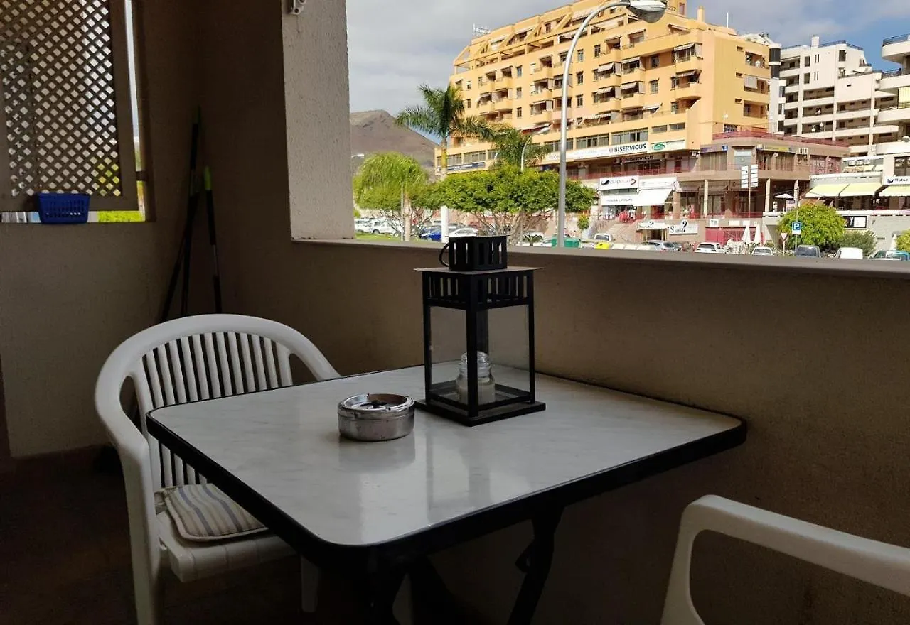 Vv Los Cristianos Centre 0*, Los Cristianos (Tenerife) Spain